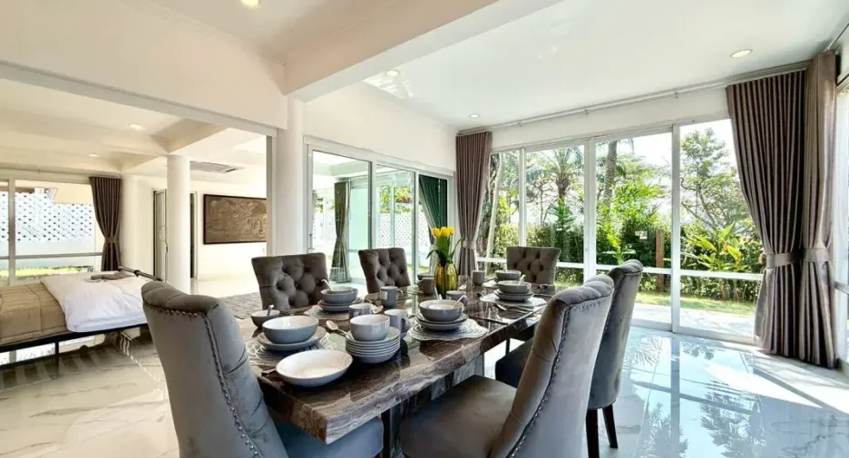 For rent 4 bedrooms house in Bang Lamung, Chonburi
