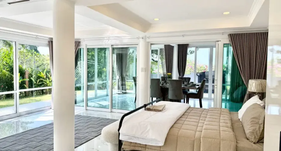 For rent 4 bedrooms house in Bang Lamung, Chonburi