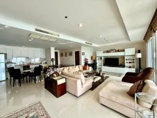 For rent 2 bedrooms condo in Na Jomtien, Pattaya
