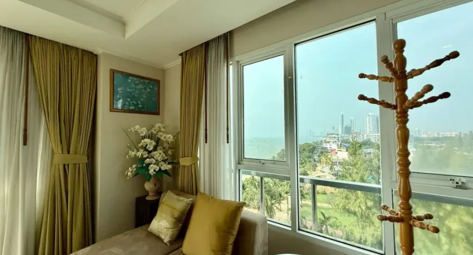 For rent 2 bedrooms condo in Na Jomtien, Pattaya