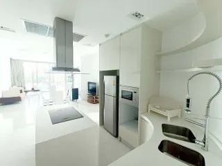 For rent 3 bedrooms condo in Bang Lamung, Chonburi
