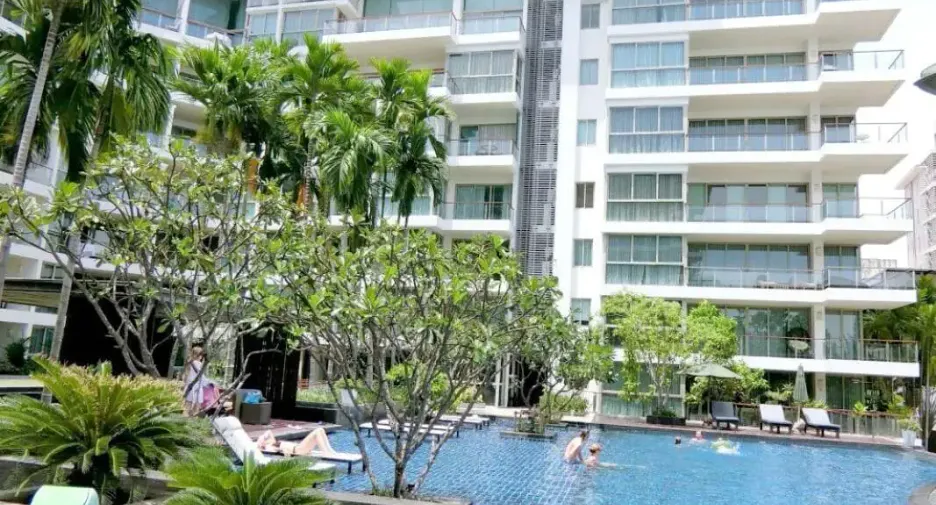 For rent 3 bedrooms condo in Bang Lamung, Chonburi