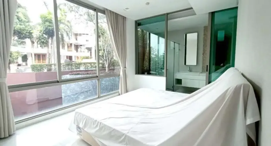 For rent 3 bedrooms condo in Bang Lamung, Chonburi