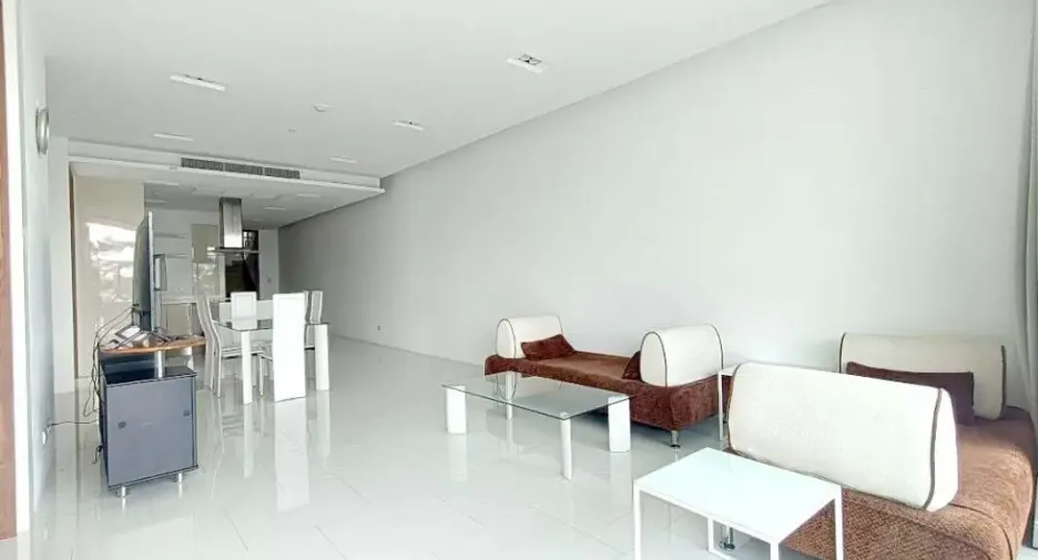 For rent 3 bedrooms condo in Bang Lamung, Chonburi