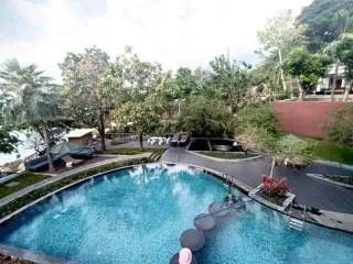 For rent 3 bedrooms condo in Bang Lamung, Chonburi