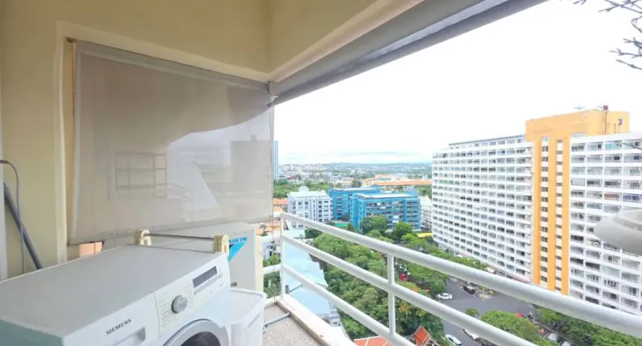 For rent 2 bedrooms condo in Bang Lamung, Chonburi