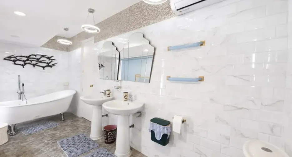 For rent 2 bedrooms condo in Bang Lamung, Chonburi