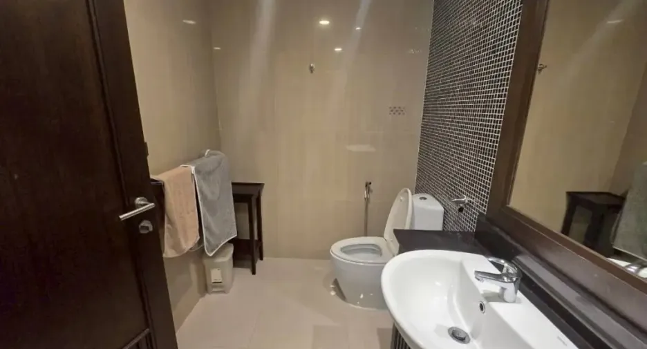 For rent 2 bedrooms condo in Bang Lamung, Chonburi