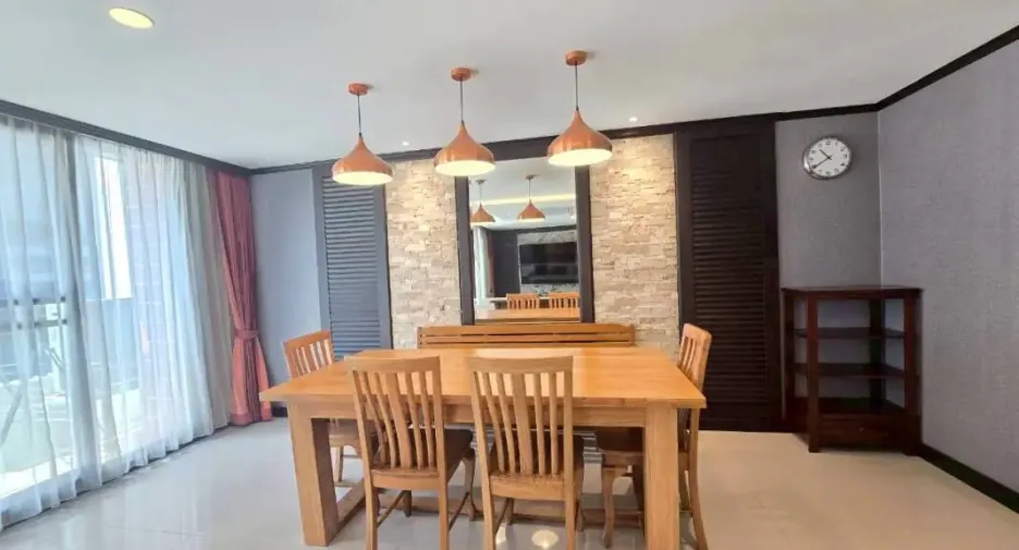 For rent 2 bedrooms condo in Bang Lamung, Chonburi