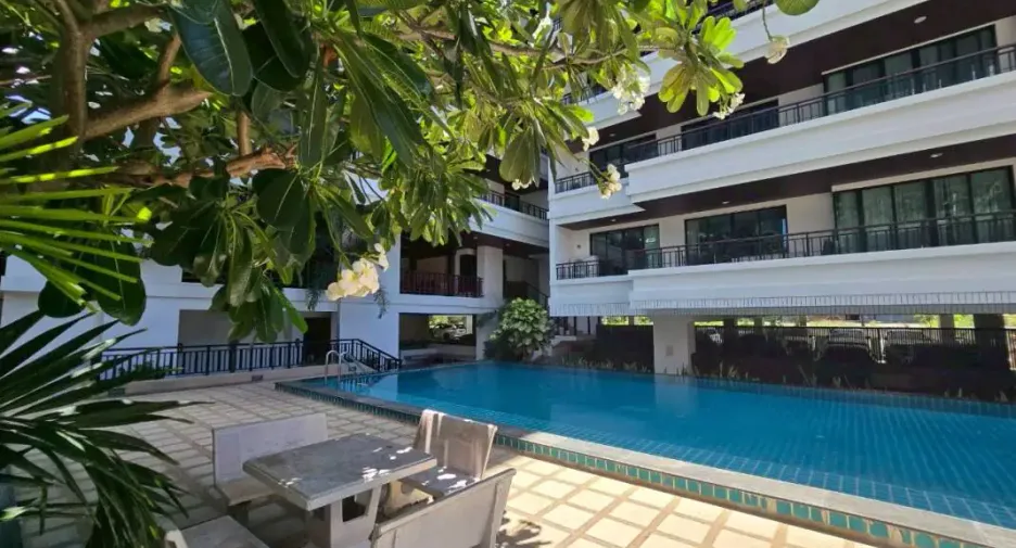 For rent 2 bedrooms condo in Bang Lamung, Chonburi