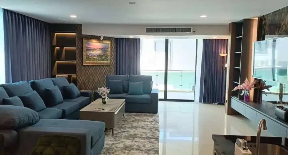 For rent 2 bedrooms condo in Bang Lamung, Chonburi