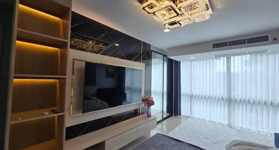 For rent 2 bedrooms condo in Bang Lamung, Chonburi