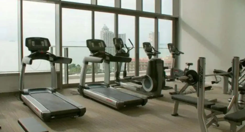 For rent 2 bedrooms condo in Bang Lamung, Chonburi