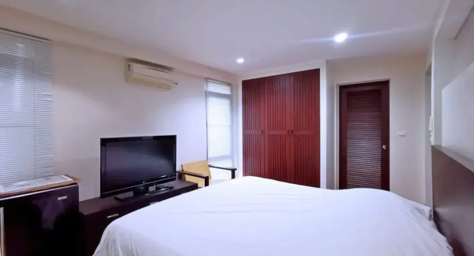 For rent 4 bedrooms house in Bang Lamung, Chonburi