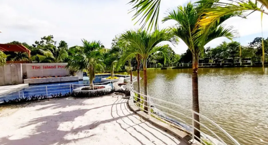 For rent 4 bedrooms house in Bang Lamung, Chonburi