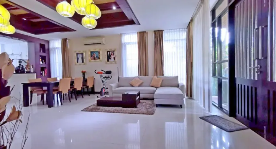 For rent 4 bedrooms house in Bang Lamung, Chonburi