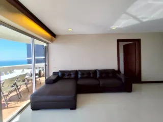 For rent 3 bedrooms condo in Bang Lamung, Chonburi