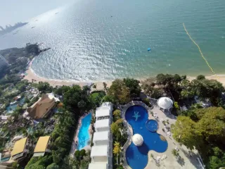For rent 3 bedrooms condo in Bang Lamung, Chonburi