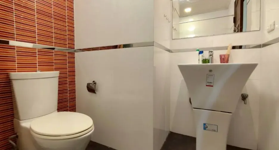 For rent 3 bedrooms condo in Bang Lamung, Chonburi