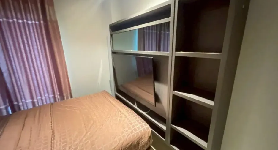 For rent 3 bedrooms condo in Jomtien, Pattaya