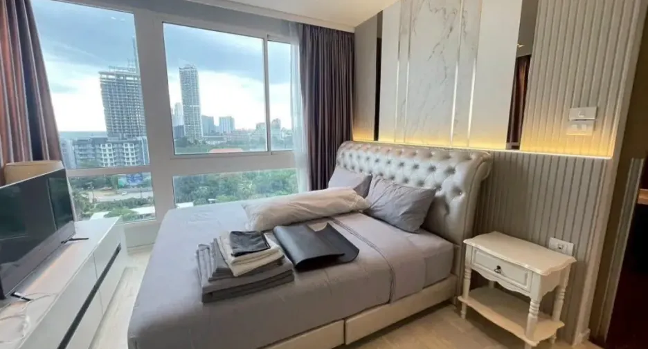 For rent 3 bedrooms condo in Jomtien, Pattaya