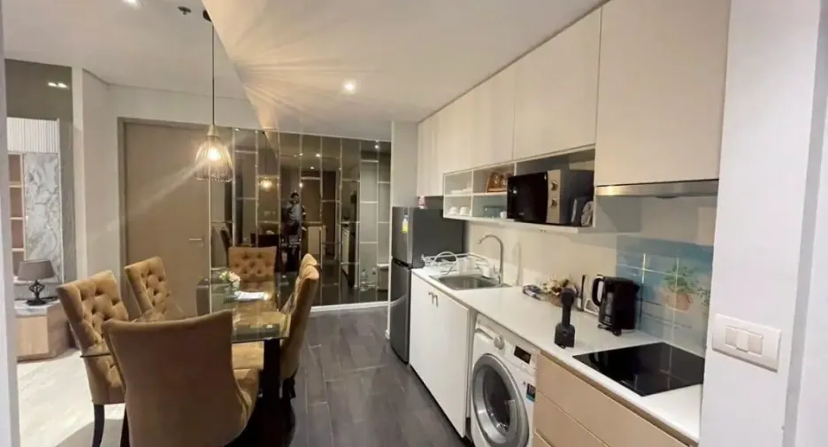 For rent 3 bedrooms condo in Jomtien, Pattaya