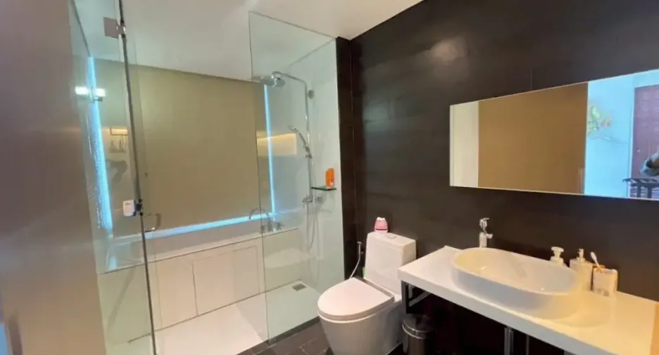 For rent 3 bedrooms condo in Jomtien, Pattaya
