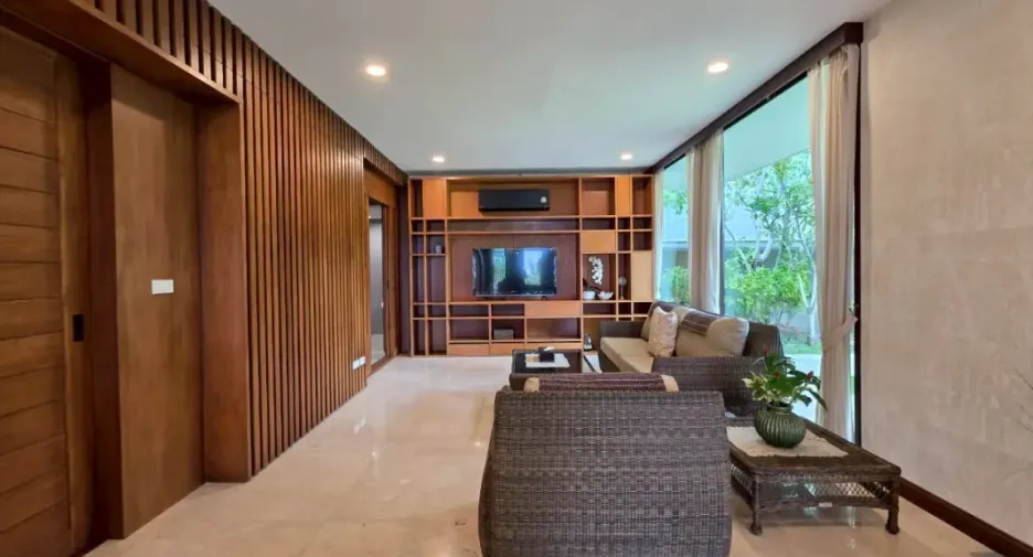 For rent 2 bedrooms house in Bang Saray, Pattaya