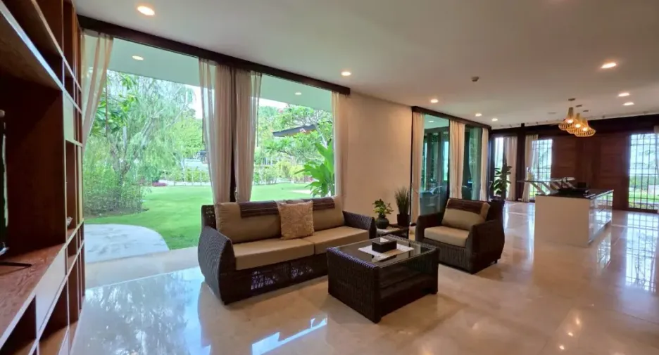 For rent 2 bedrooms house in Bang Saray, Pattaya