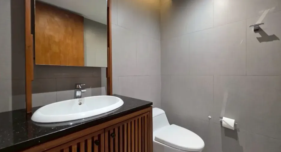For rent 2 bedrooms house in Bang Saray, Pattaya