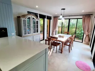 For rent 3 bedrooms house in Huay Yai, Pattaya