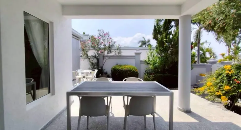 For rent 2 bedrooms house in Bang Lamung, Chonburi