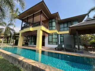 For Rent 4 Bedroom House In Bang Lamung, Chonburi