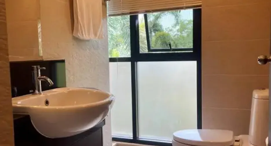 Haus zur Miete mit 4 Zimmer in Bang Lamung, Chonburi