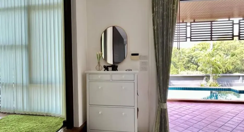 Haus zur Miete mit 4 Zimmer in Bang Lamung, Chonburi