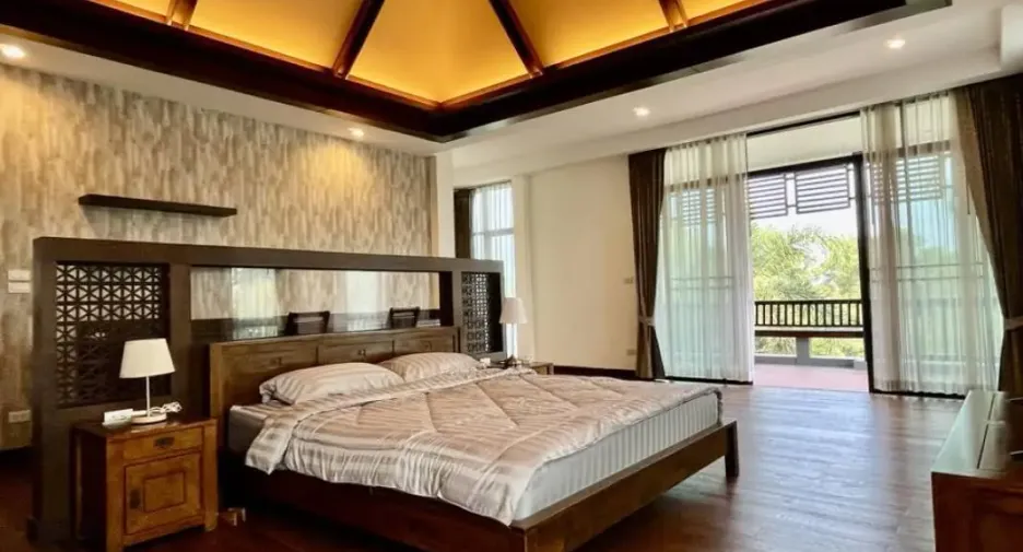Haus zur Miete mit 4 Zimmer in Bang Lamung, Chonburi