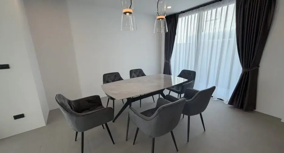 For rent 3 bedrooms house in Bang Lamung, Chonburi