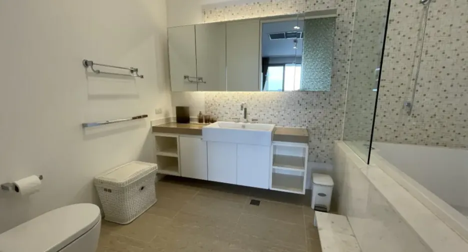 For rent 2 bedrooms condo in Bang Lamung, Chonburi