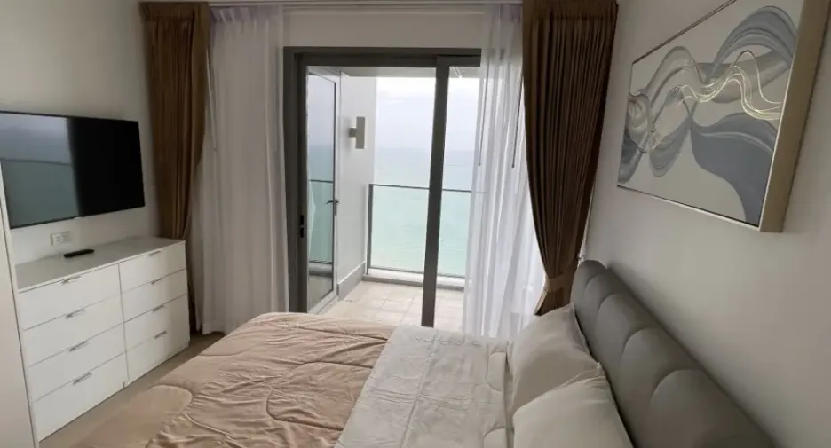 For rent 2 bedrooms condo in Bang Lamung, Chonburi