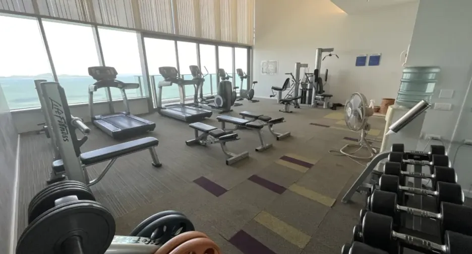 For rent 2 bedrooms condo in Bang Lamung, Chonburi