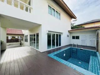 For rent 4 bedrooms house in Bang Lamung, Chonburi