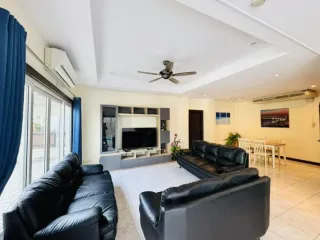 For rent 4 bedrooms house in Bang Lamung, Chonburi