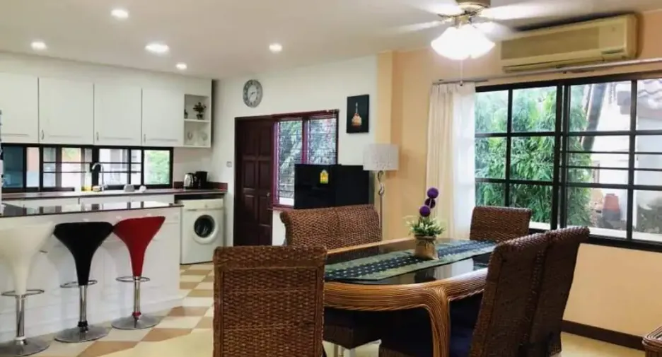 For rent 4 bedrooms house in Bang Lamung, Chonburi