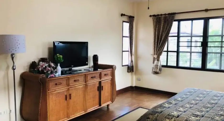 For rent 4 bedrooms house in Bang Lamung, Chonburi