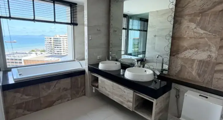 Condo en alquiler de 2 habitaciones en Jomtien, Pattaya