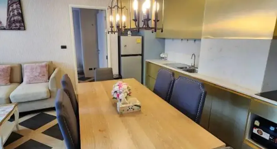 For rent 2 bedrooms condo in Na Jomtien, Pattaya