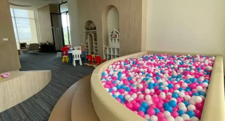For rent 1 bed condo in Bang Lamung, Chonburi