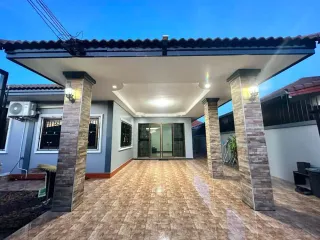 For rent 3 bedrooms house in Bang Lamung, Chonburi