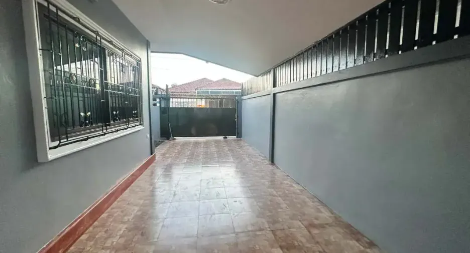 For rent 3 bedrooms house in Bang Lamung, Chonburi