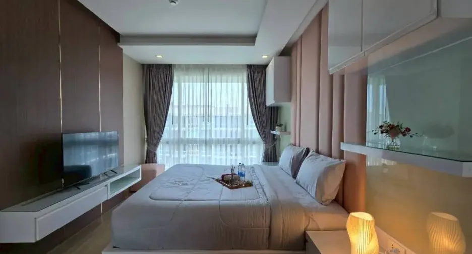 For rent 1 bed condo in Bang Lamung, Chonburi